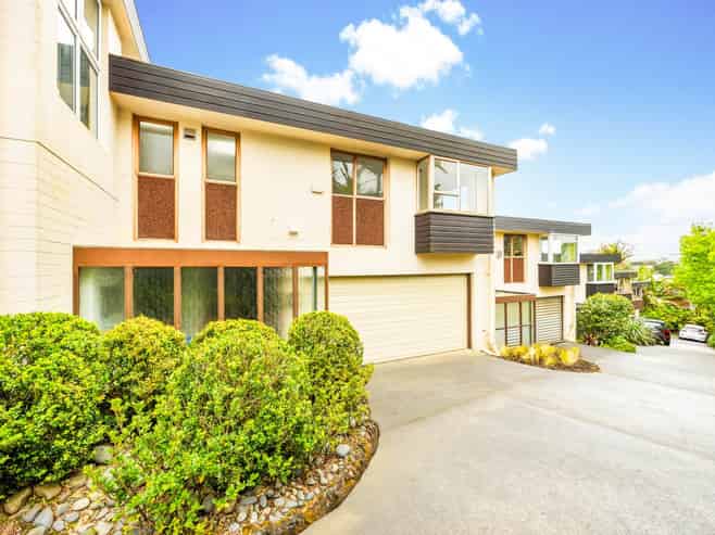 2/6 Penrhyn Road, Mount Eden