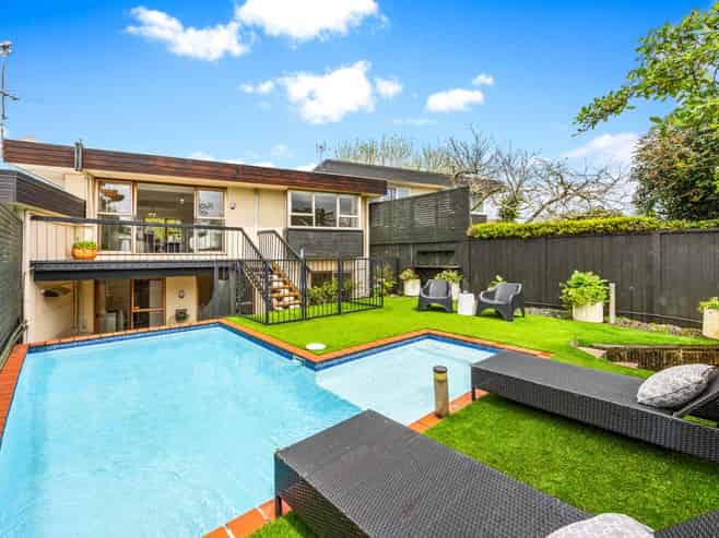 2/6 Penrhyn Road, Mount Eden