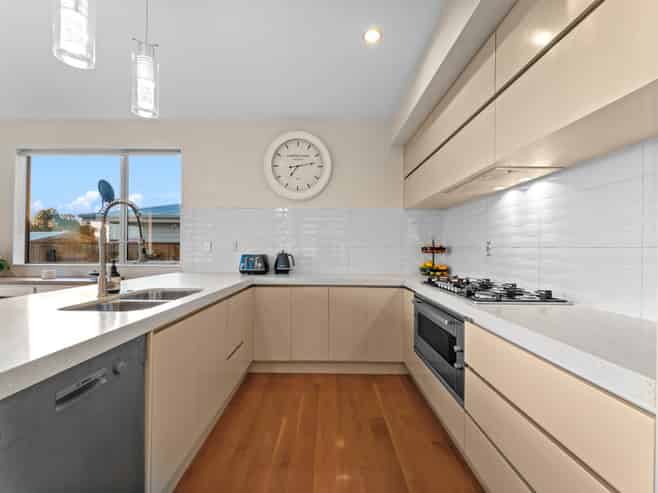 42 Bankside Road, Millwater