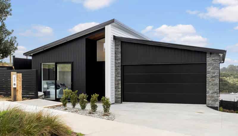 4 Tahuna Avenue, Orewa