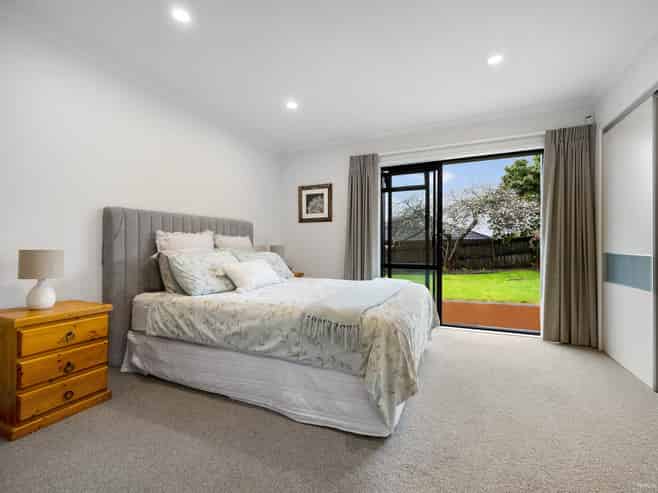 15 Orangewood Drive, Northpark