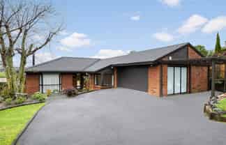 15 Orangewood Drive, Northpark