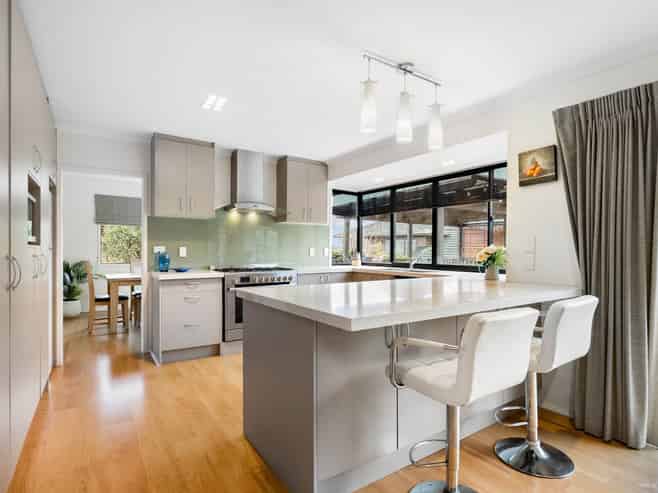 15 Orangewood Drive, Northpark