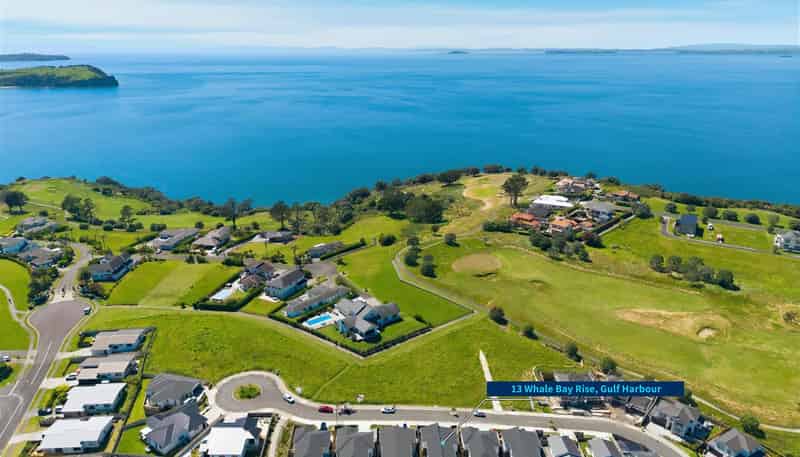  11 Whale bay rise, Gulf Harbour