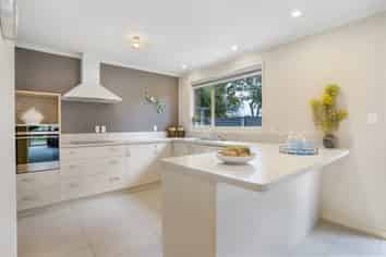 96 Park Street, Winton