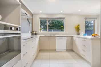 96 Park Street, Winton