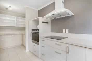 96 Park Street, Winton