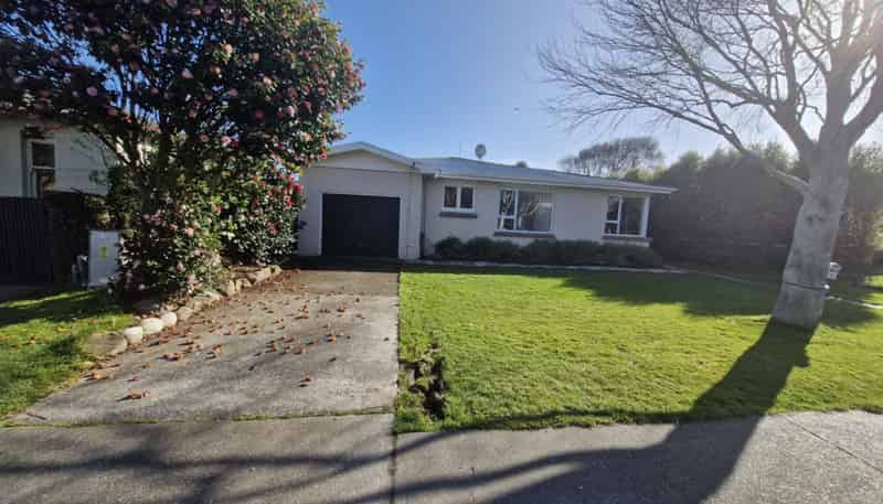62 Alice Street, Gladstone