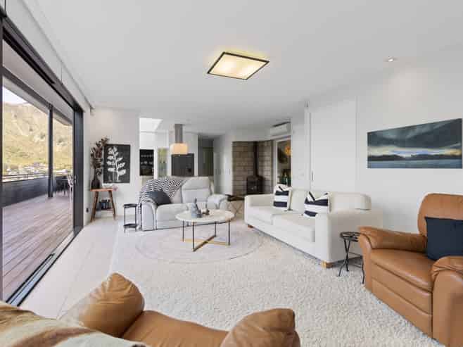 23 Marina Drive, Waikawa