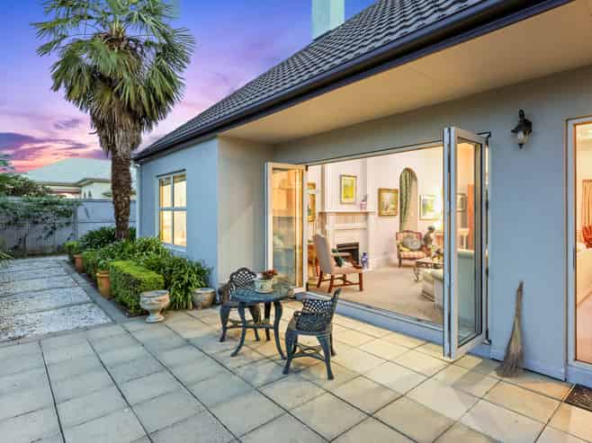 10 Orchard Lane, Springlands