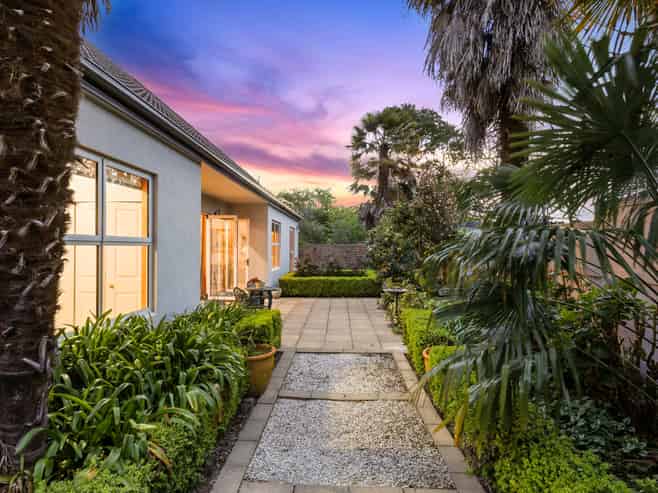 10 Orchard Lane, Springlands