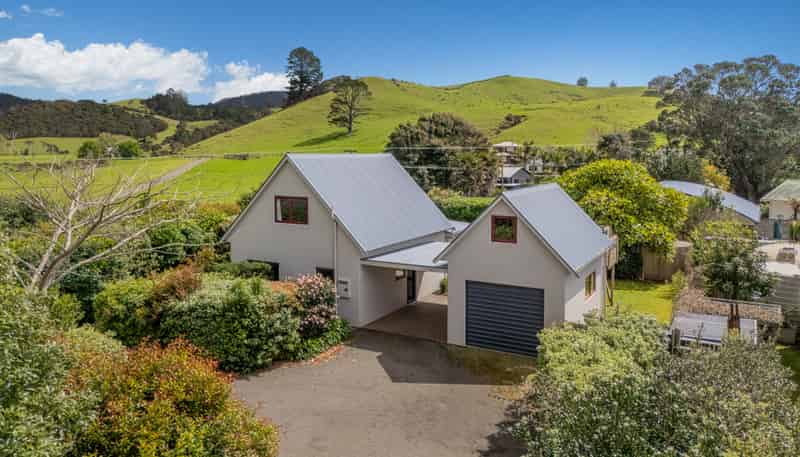 6 Leah Road, Simpsons Beach, Whitianga