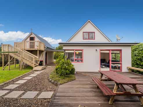 6 Leah Road, Simpsons Beach, Whitianga
