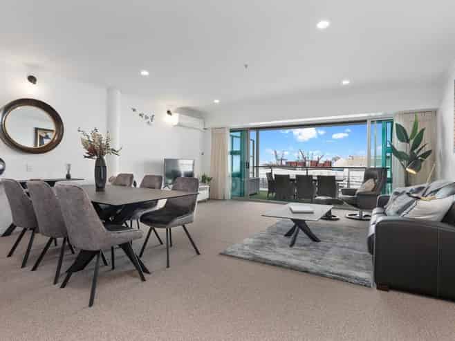 32/139 Quay Street, Auckland Central