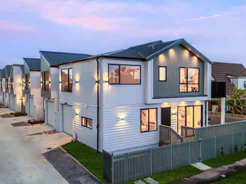 Lot 3/71 Wintere Road, Papatoetoe