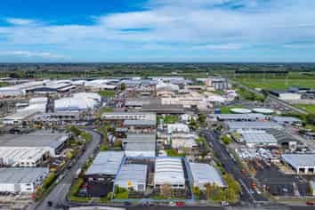 As is where is! 2 x buildings Hornby! 