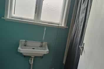 Manawatu / Whanganui - Address withheld