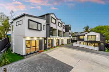 16E St Catherine Crescent, West Harbour