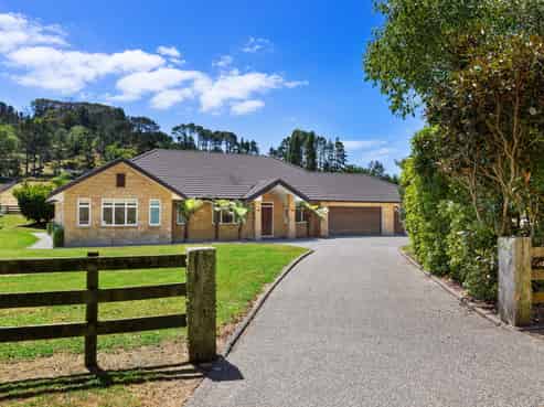 8B Willow Lane, Stillwater