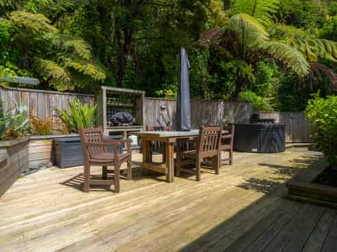 20 Westhaven Drive, Tawa