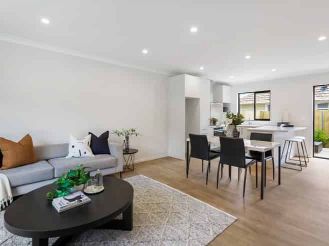 39C Waddell Avenue, Point England