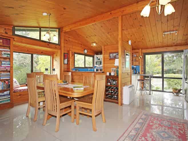 212B Glenbrook Beach Road, Glenbrook