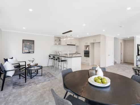 5 Pikareka Lane, Pakuranga