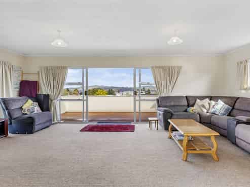 116 Richmond Avenue, Richmond Heights