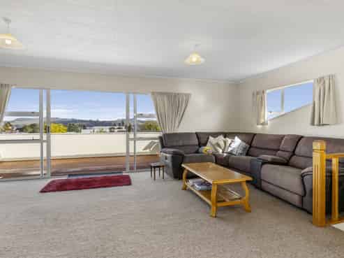 116 Richmond Avenue, Richmond Heights