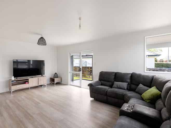 94B Clarkin Road, Fairfield