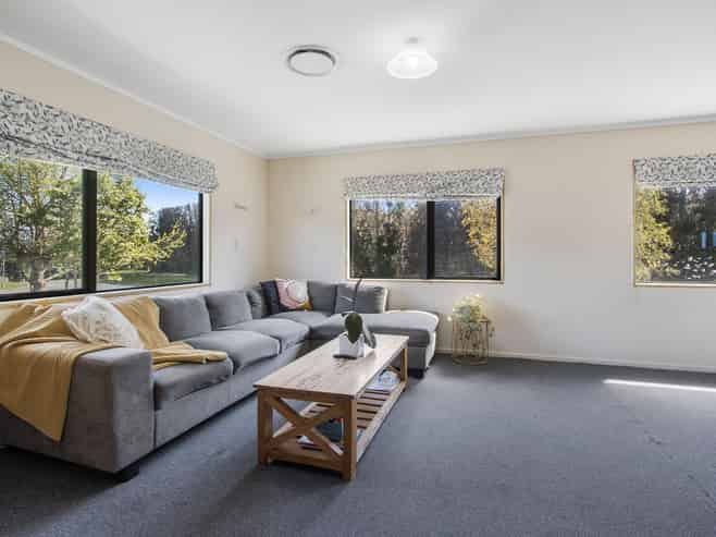 24 Koutunui Road, Athenree