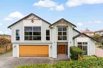17 Te Hoe Grove, Pinehill