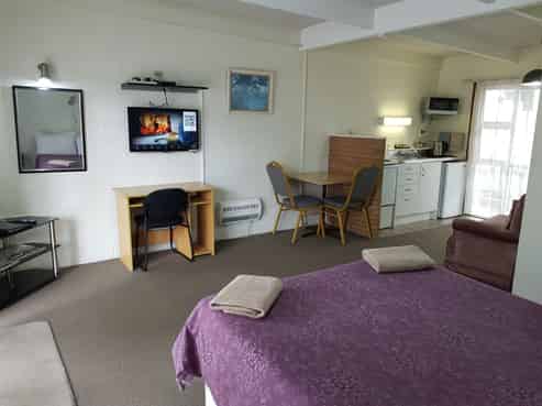 Be Your Own Boss Consistent Performer Good Returns