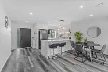 2/7 Gambare Place, Wattle Downs