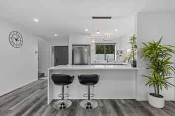 2/7 Gambare Place, Wattle Downs