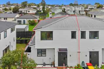 2/7 Gambare Place, Wattle Downs