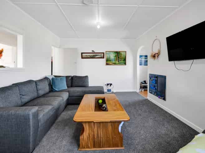 96 Omata Road, Marfell