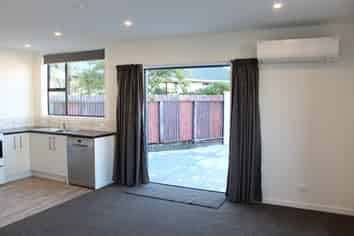 67 Grove Street, Saint Kilda
