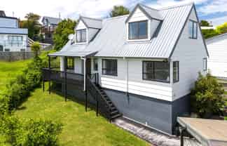 2/8 Sunward Rise, Glenfield