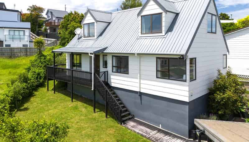 2/8 Sunward Rise, Glenfield