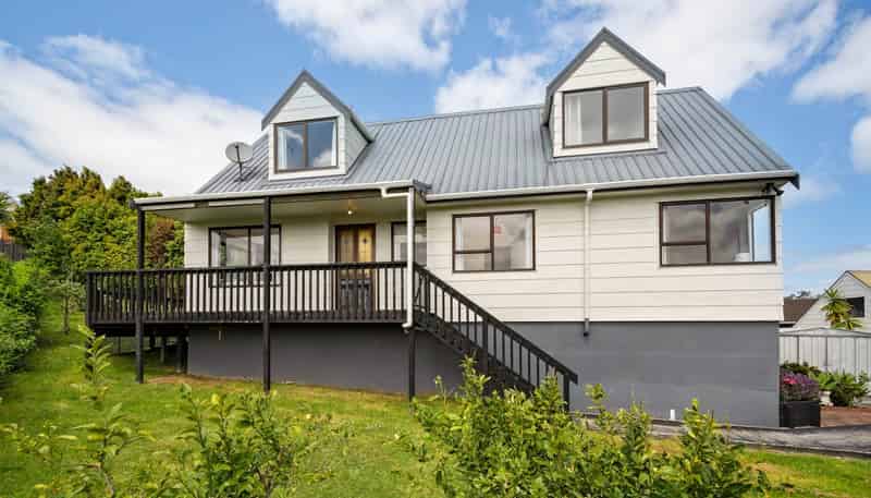 2/8 Sunward Rise, Glenfield