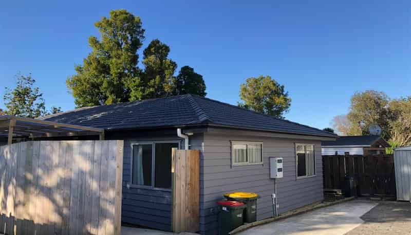 B/24 Mirrabooka Avenue, Botany Downs
