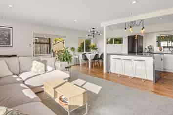 32B Westwood Street, Bellevue