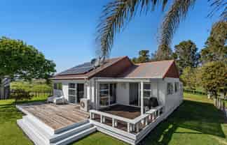 247B Stanley Road, Whakatane