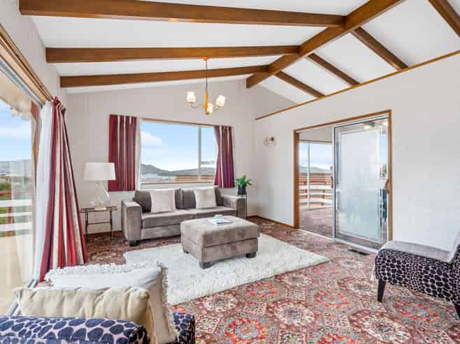 53 Sutcliffe Street, Saint Clair