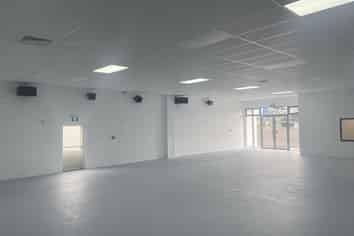 For Lease – Refurbished 368sqm Industrial Unit