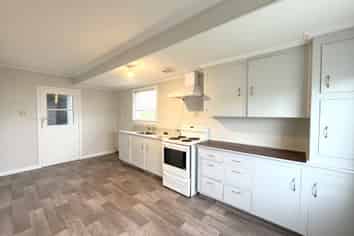 101 Isabella Street, Glengarry