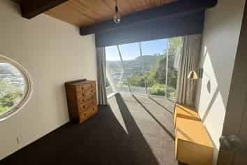 2/73A Nevay Road, Miramar