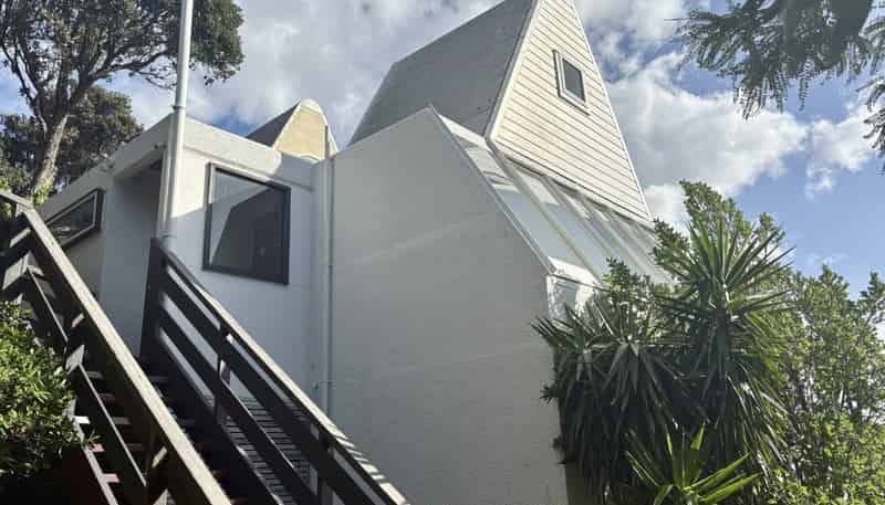 2/73A Nevay Road, Miramar