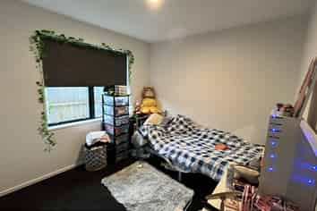 3  Apple Orchard Lane, Yaldhurst